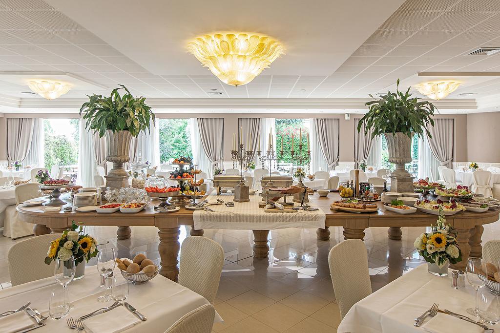 Hotel Touring Coccaglio Esterno foto